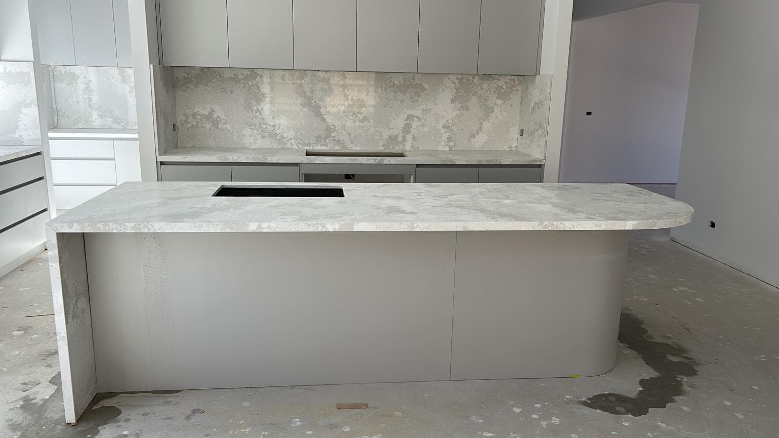 Kitchen bench