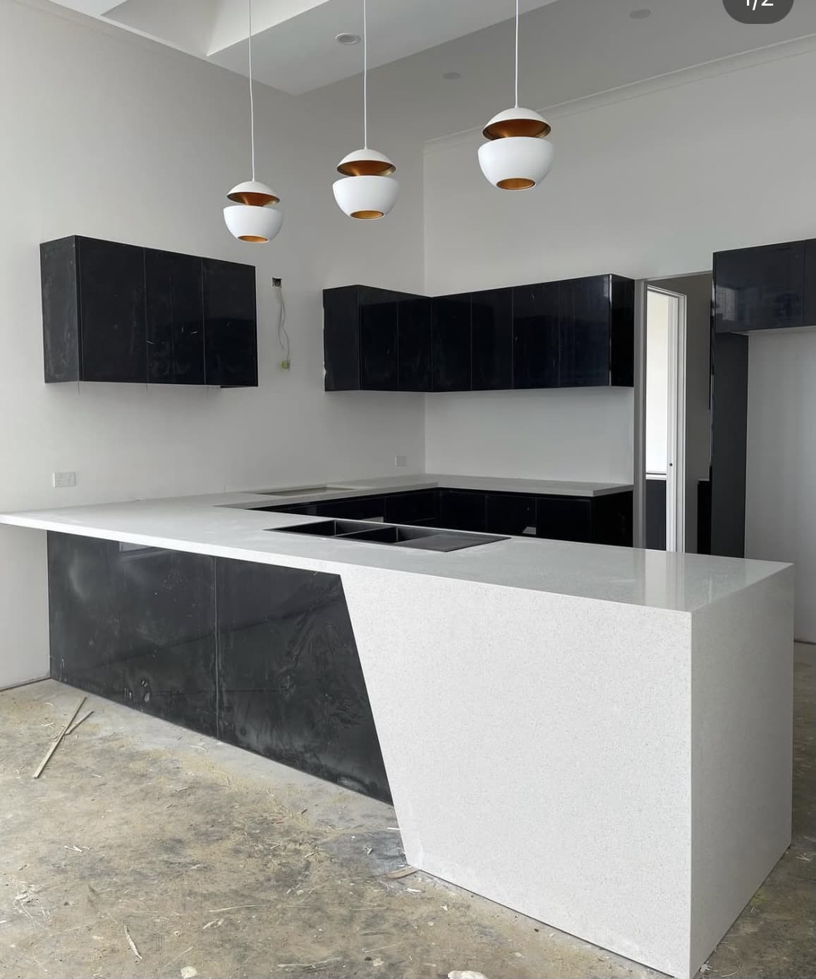 Kitchen bench
